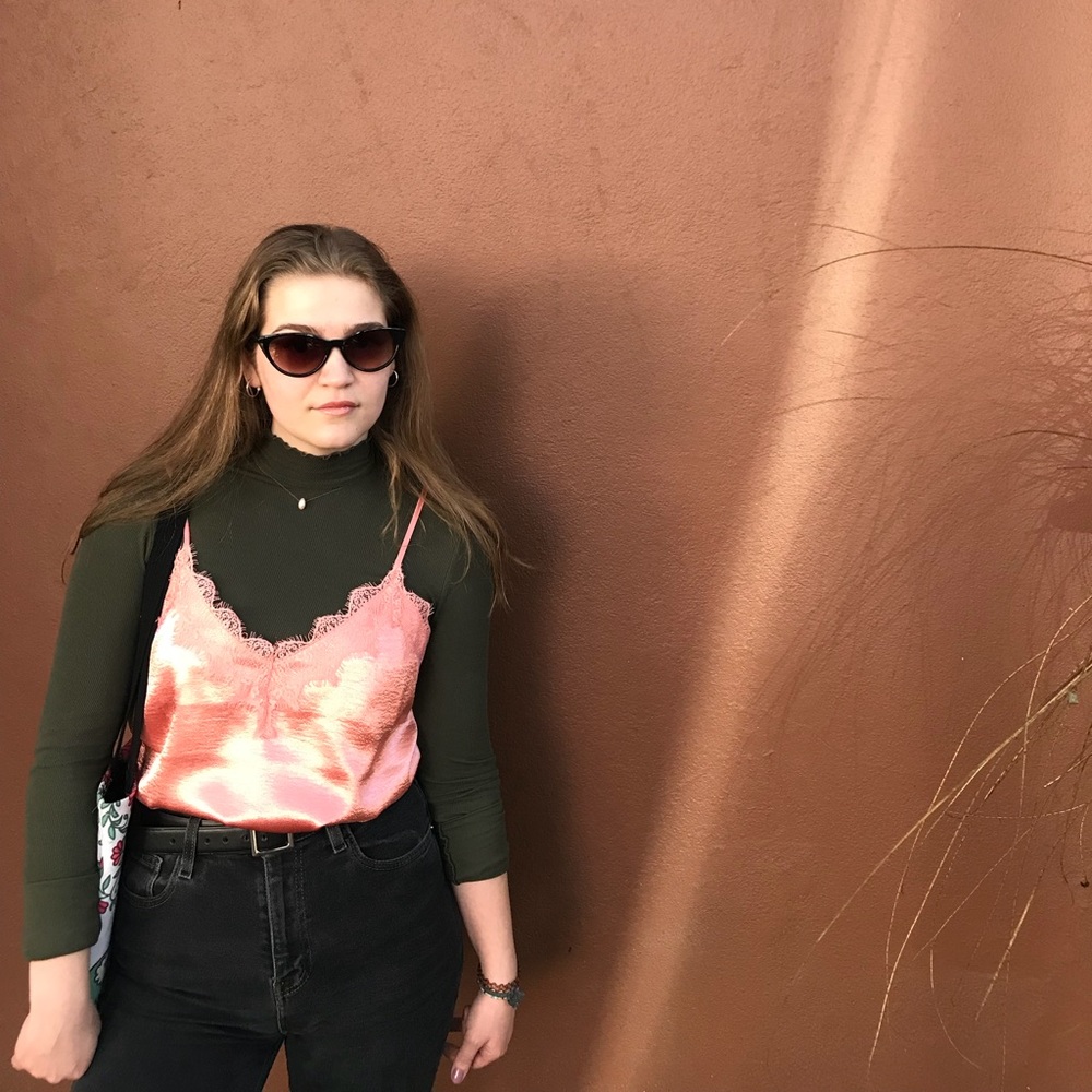 Meet your Posher, Chloe
